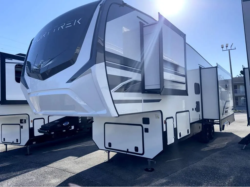 2026 Venture RV SportTrek 303VIK - Photo 2