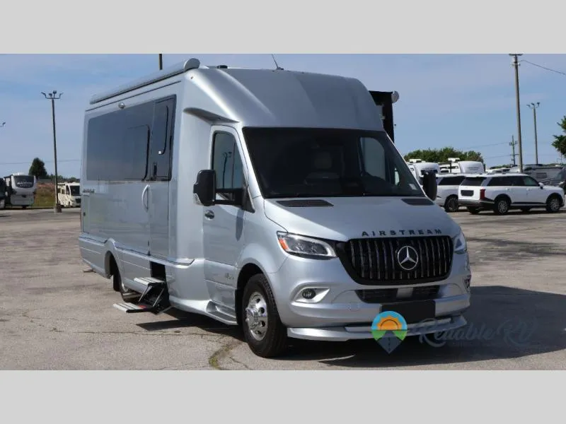 2026 Airstream Atlas 25MS - Photo 2