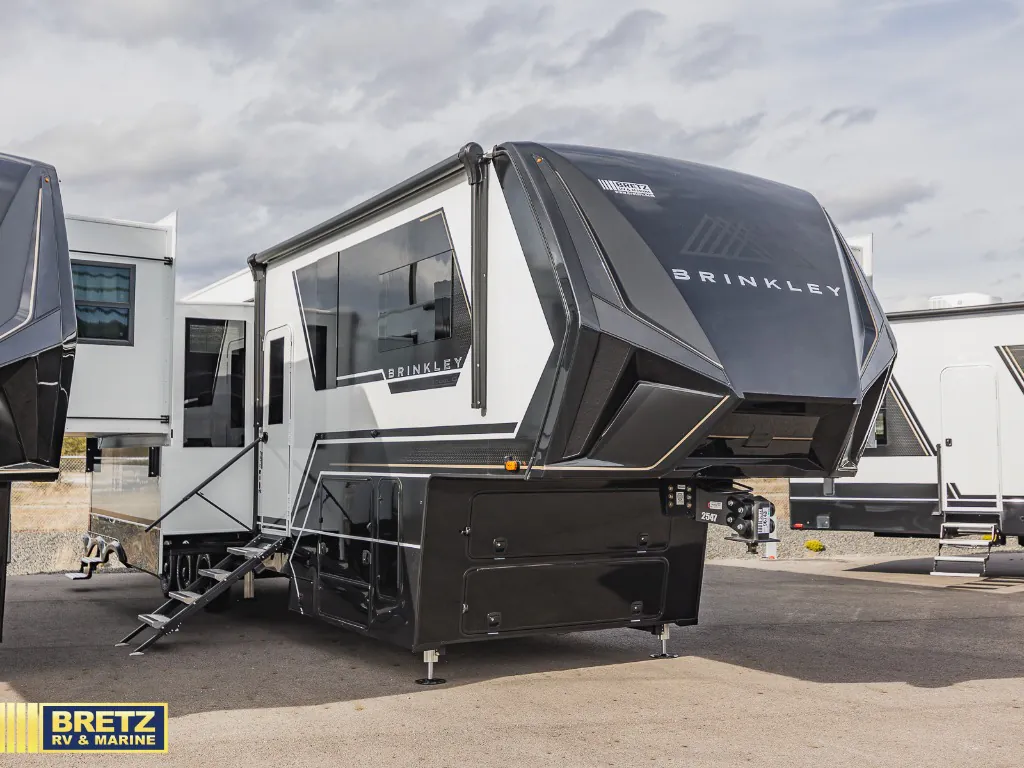 2026 Brinkley Model G 3970, Photos photo 8