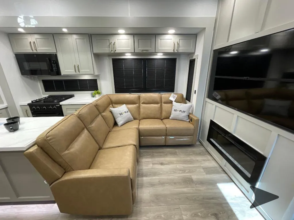 2027 Brinkley Model G 3970, Photos photo 21