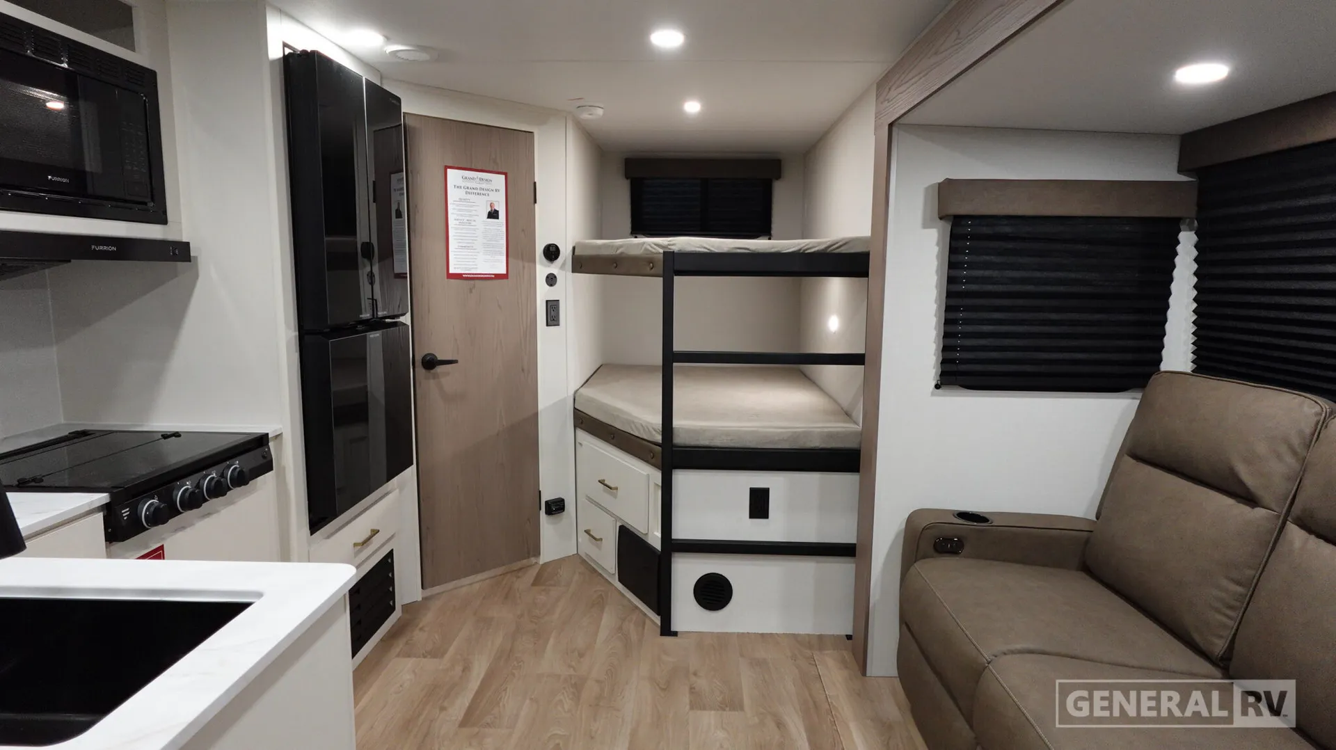 2027 Grand Design Transcend Xplor 23BHX - Photo 3
