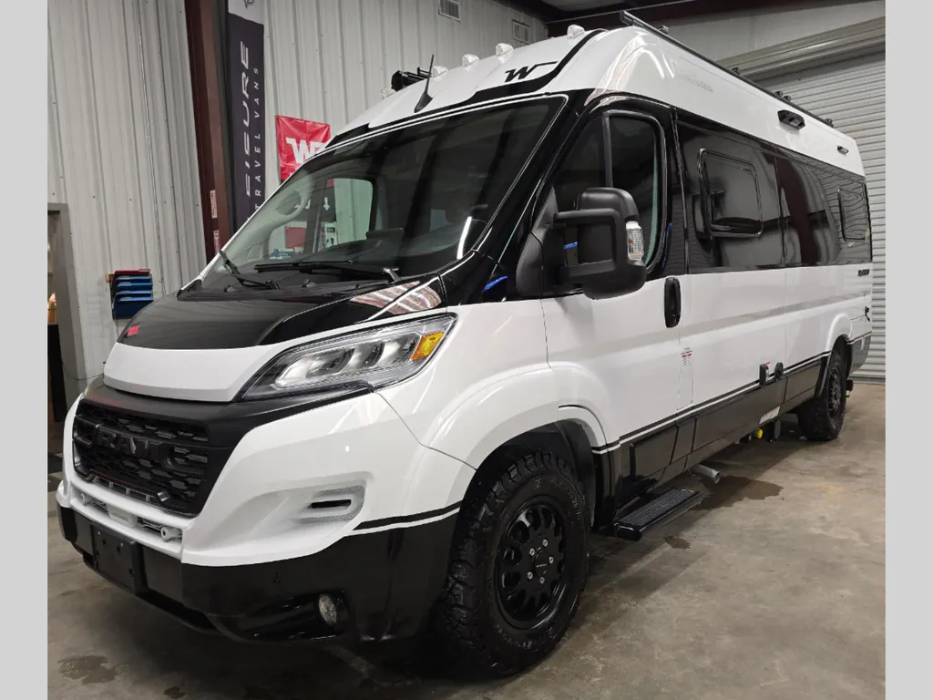 2027 Winnebago Travato 59G, Photos photo 3