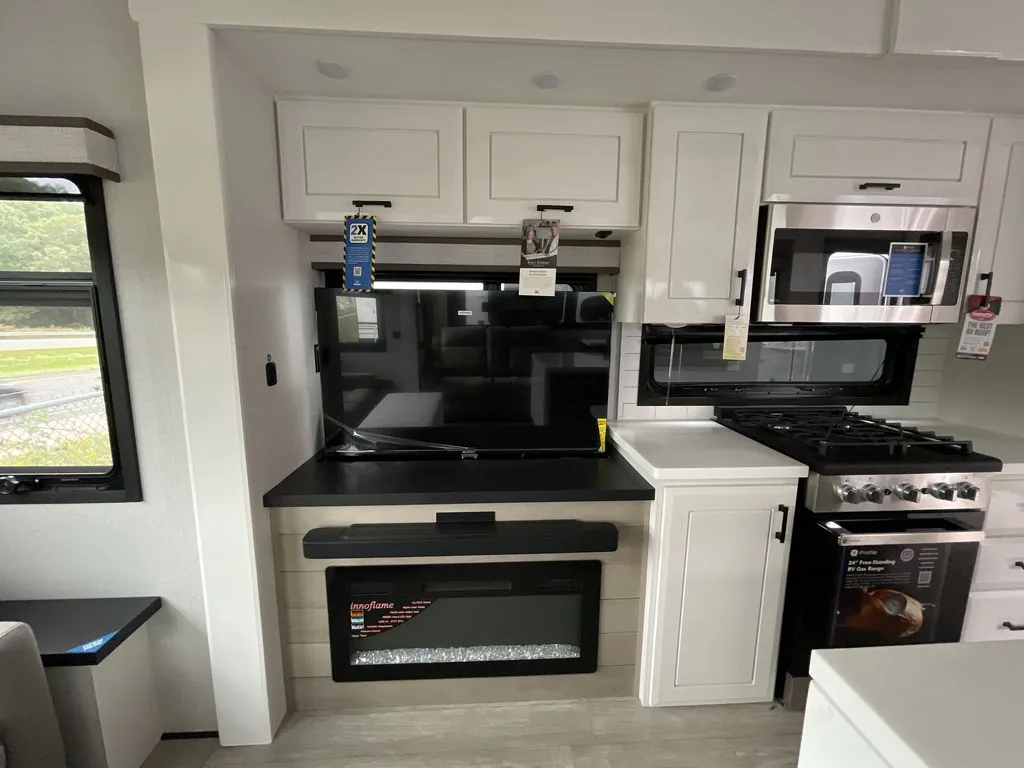 2026 Jayco Pinnacle 36FBTS, Photos photo 14