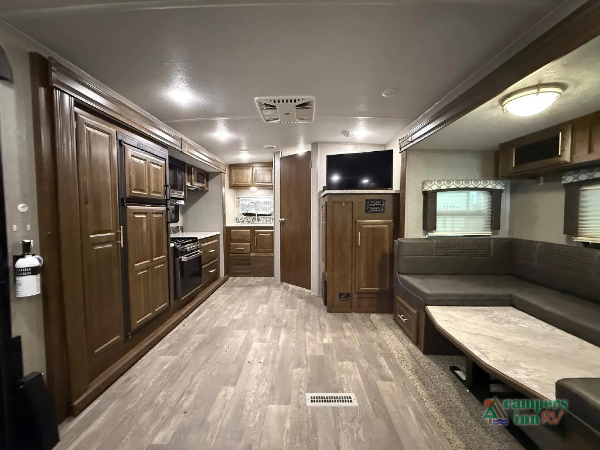 2020 Forest River Flagstaff Super Lite 23FBDS - Photo 3