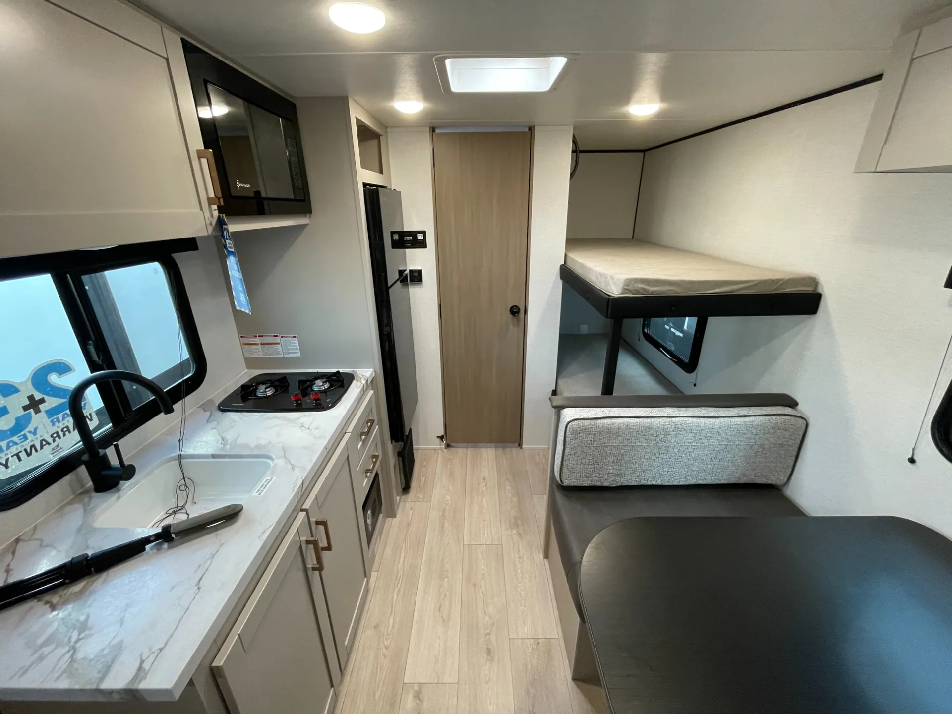 2027 Jayco Jay Feather Air SL 17BHSL - Photo 3