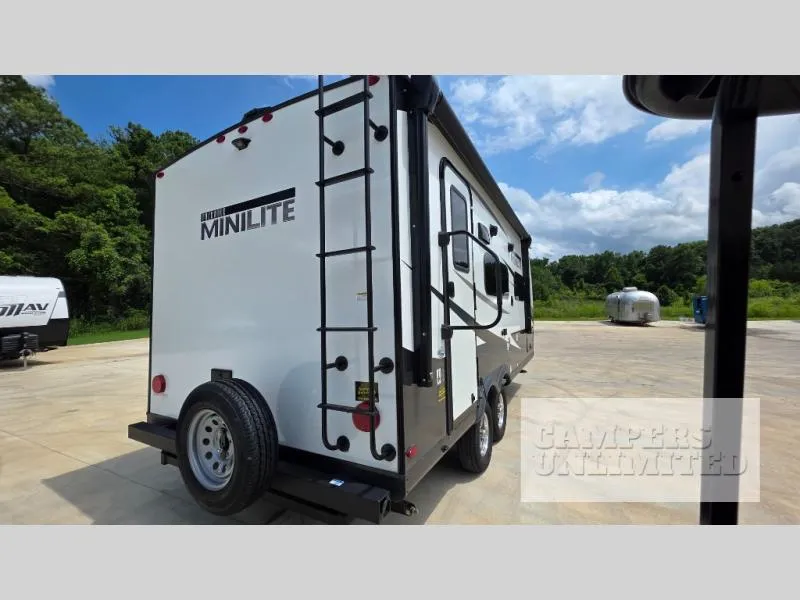 2024 Rockwood Rockwood Mini Lite 2109S - Photo 4