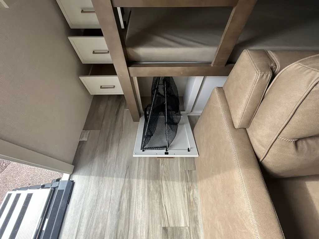 2027 Brinkley Model I 290, Photos photo 19