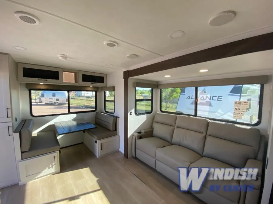 2027 Alliance RV Delta 252RL - Photo 3