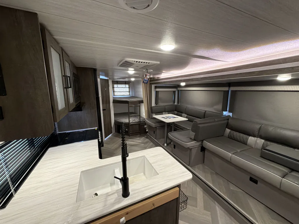 2022 Forest River Salem Cruise Lite 263BHXL, Photos photo 2
