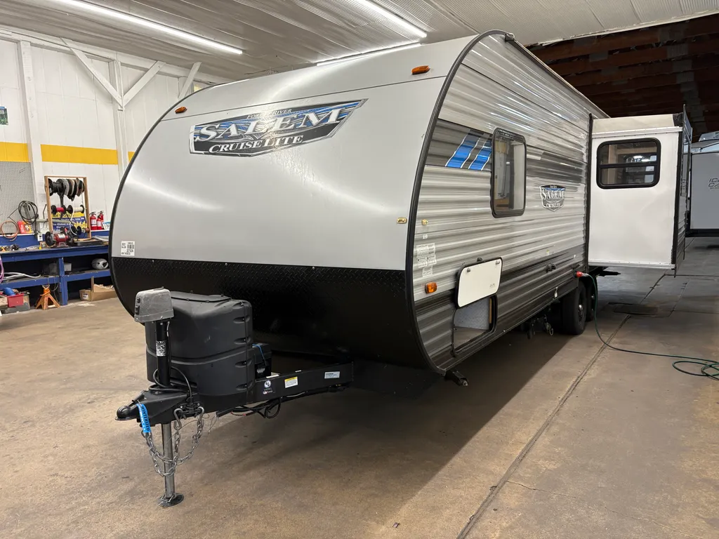 2022 Forest River Salem Cruise Lite 24RLXL, Photos photo 6