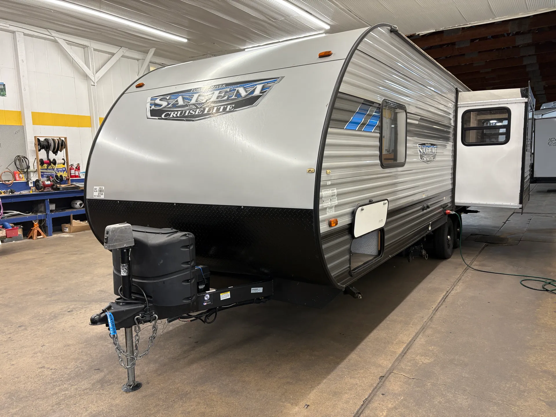 2022 Forest River Salem Cruise Lite 24RLXL — Photo 6