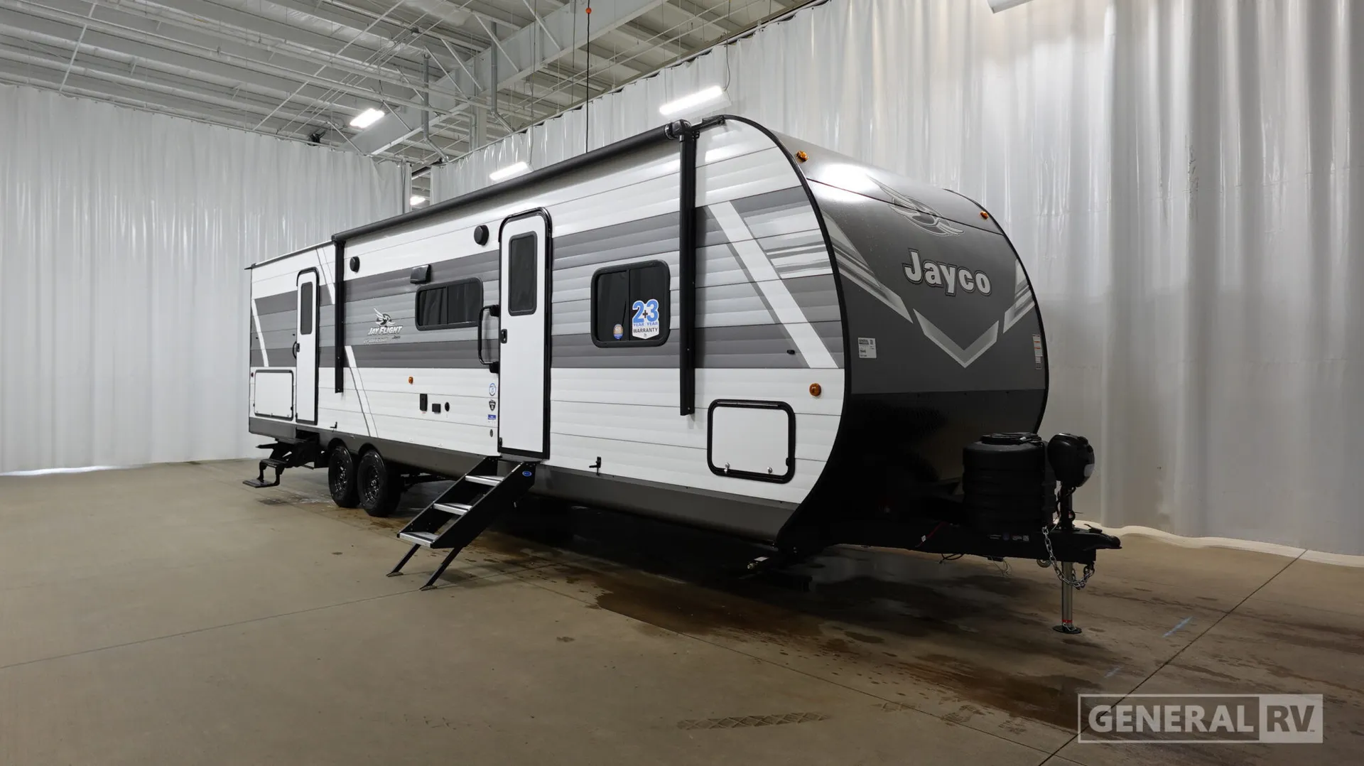 2027 Jayco Jay Flight SLX 321BDS - Photo 2