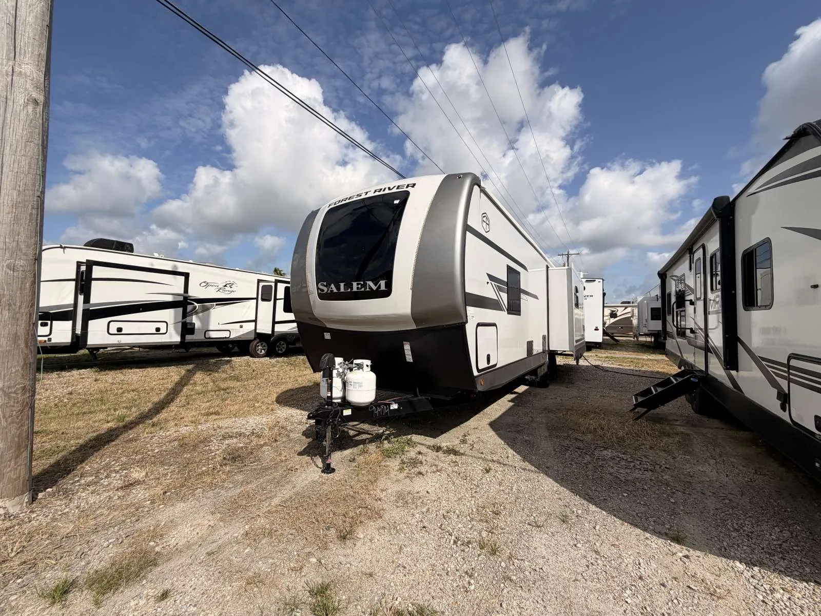 2000 Foretravel UNICOACH 4010 U320 - Photo 2