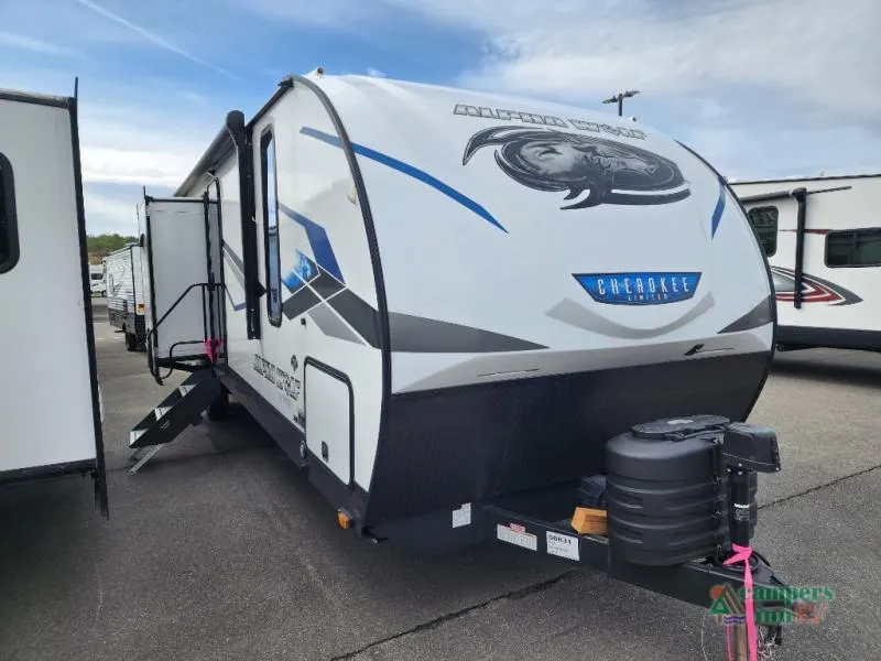 2024 Forest River Cherokee Alpha Wolf 33BH-L - Photo 2