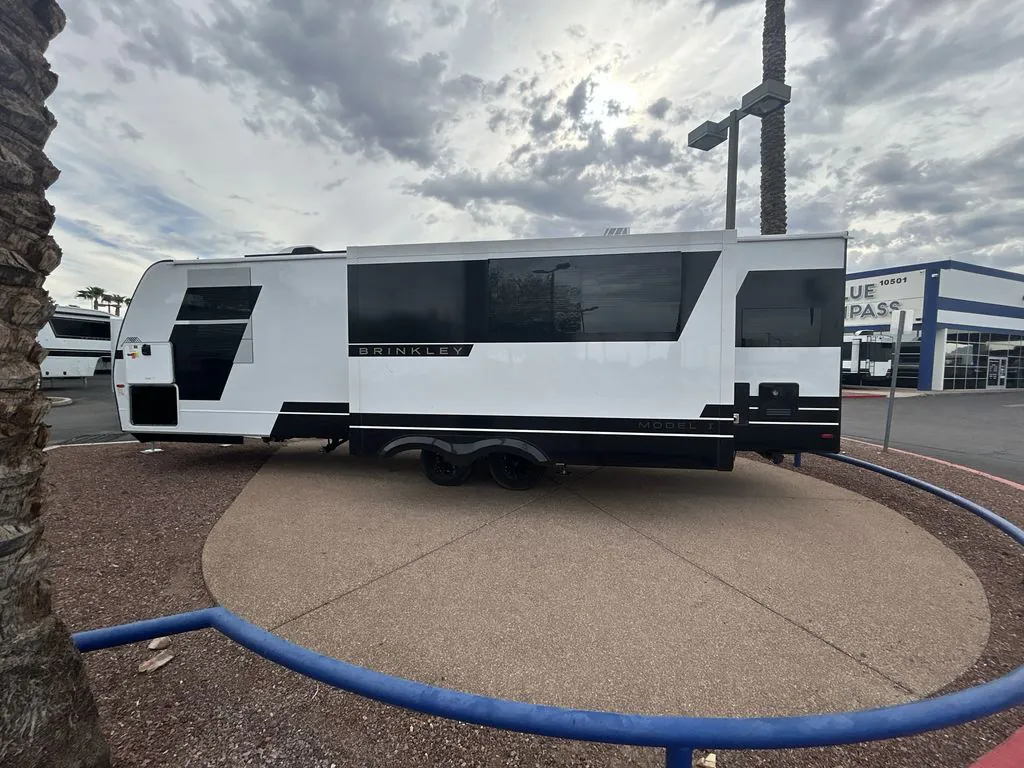 2027 Brinkley Model I 290, Photos photo 6