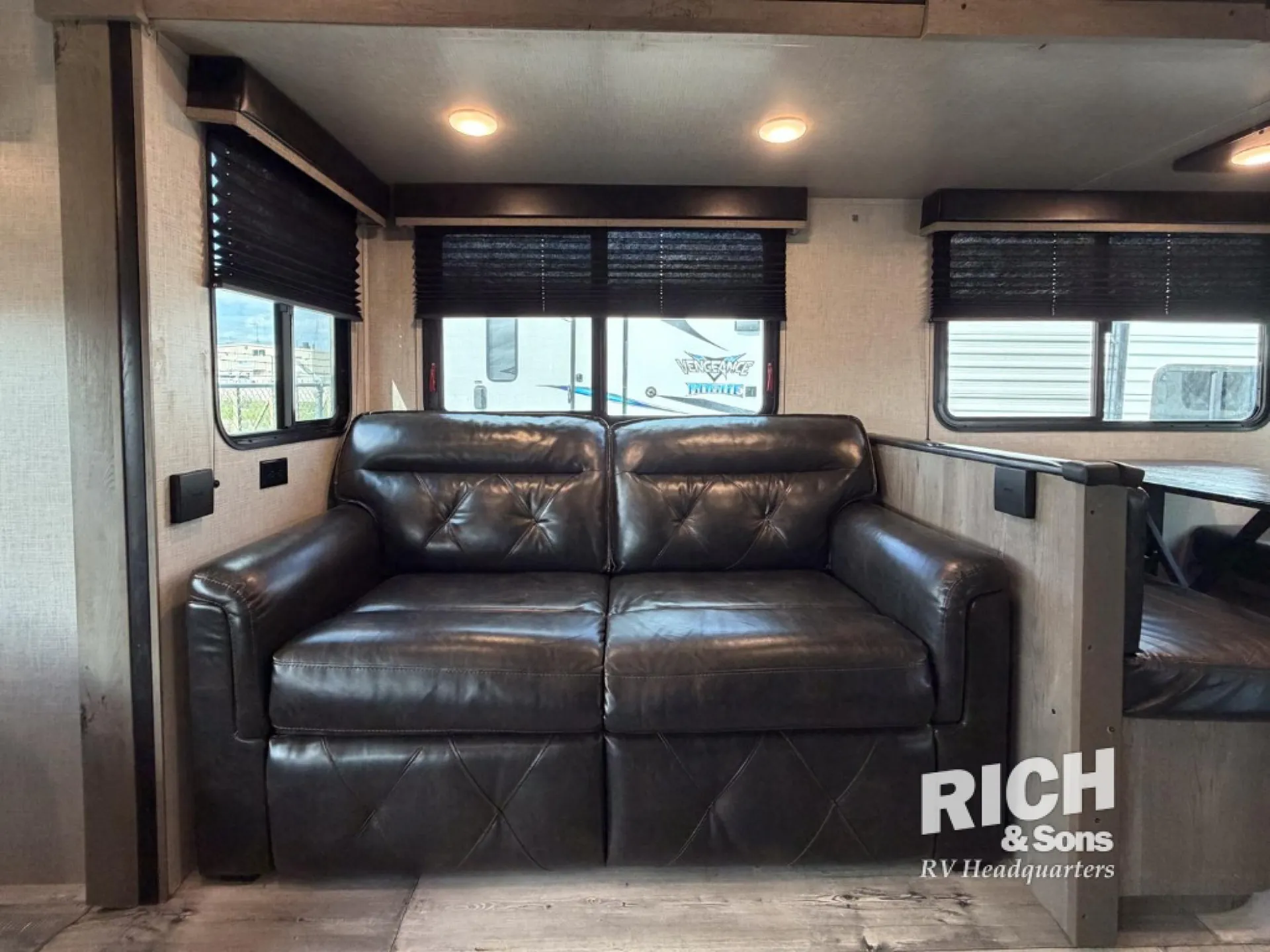 2021 Keystone Outback Ultra-Lite 299URL - Photo 4