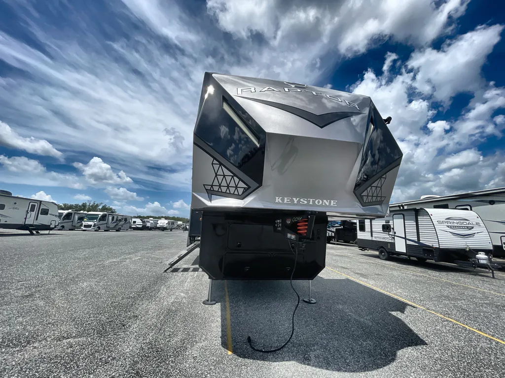 2026 Keystone Raptor 433, Photos photo 4