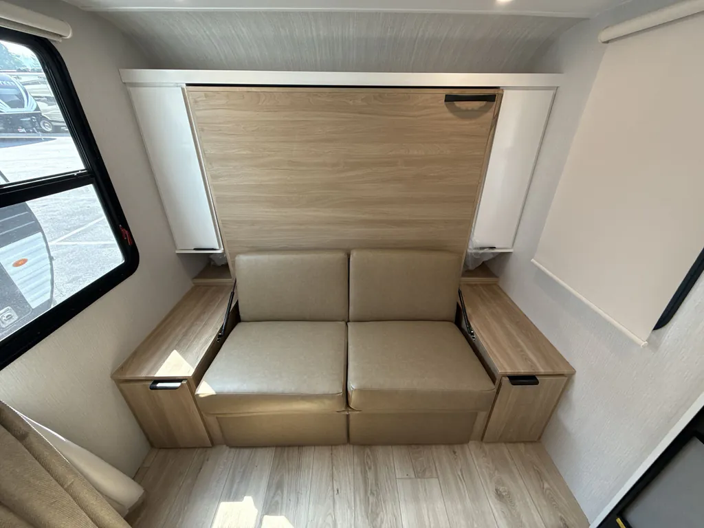 2027 Winnebago Micro Minnie 2108DS, Photos photo 20