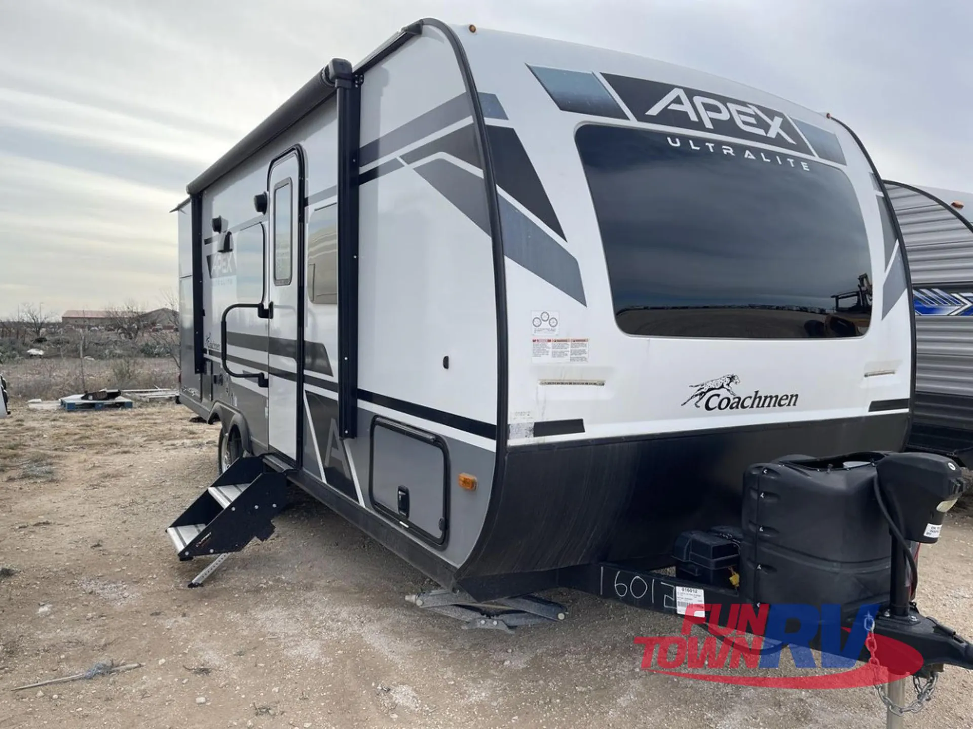 2023 Coachmen Apex 215RBK - Photo 2