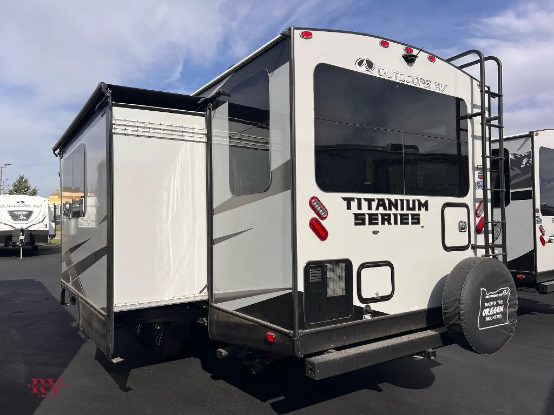 2027 Outdoors RV Black Stone Titanium Series 260KVS - Photo 4