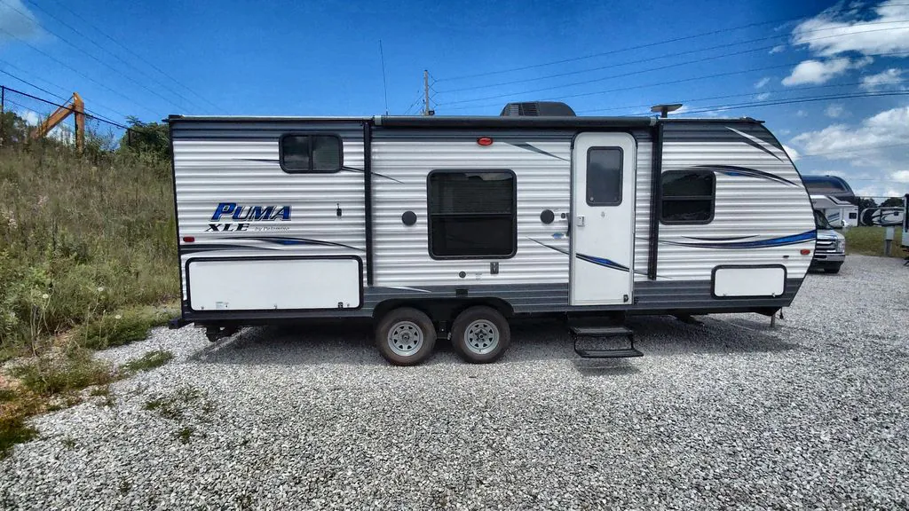 2019 Palomino Puma XLE Lite 22RBC, Photos photo 4