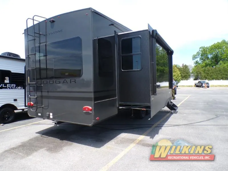 2027 Keystone Cougar 316RLS - Photo 4
