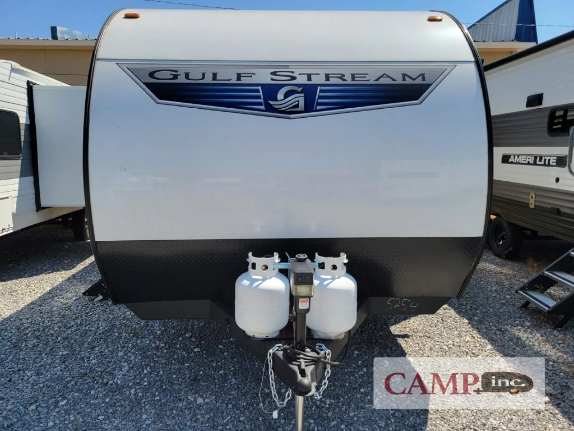 2025 Gulf Stream RV Ameri-Lite Ultra Lite 228SB - Photo 2
