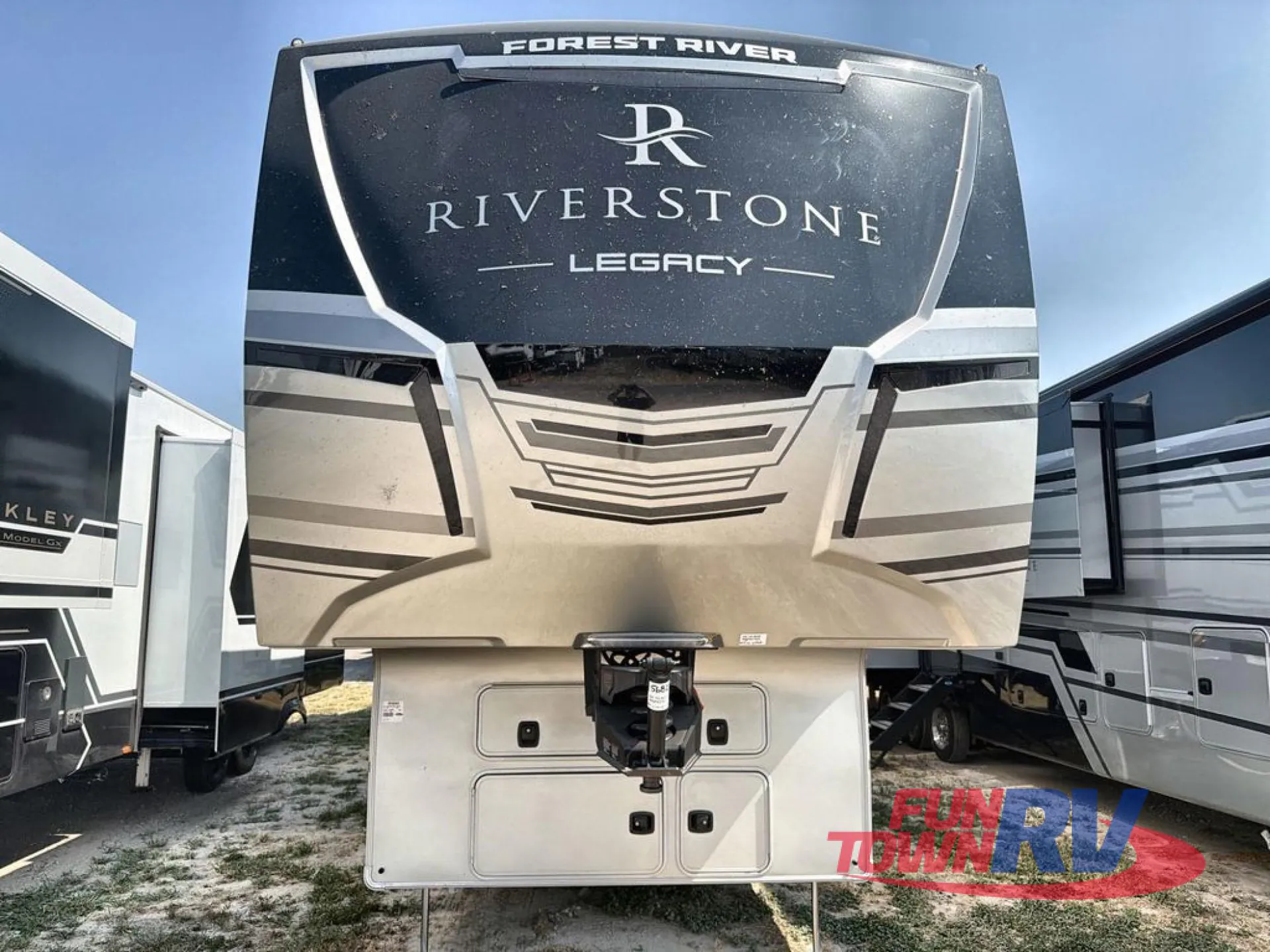 2027 Forest River Riverstone Legacy 43BFC - Photo 3