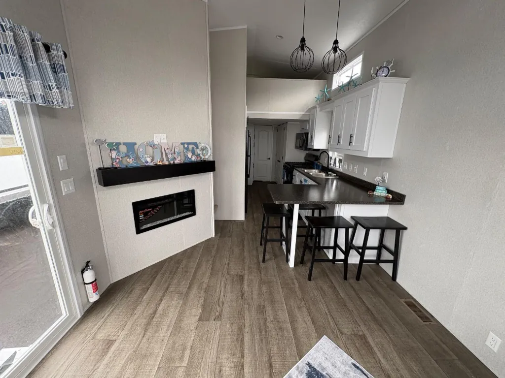 2027 Forest River Quailridge Summit 39ASL-S, Photos photo 6