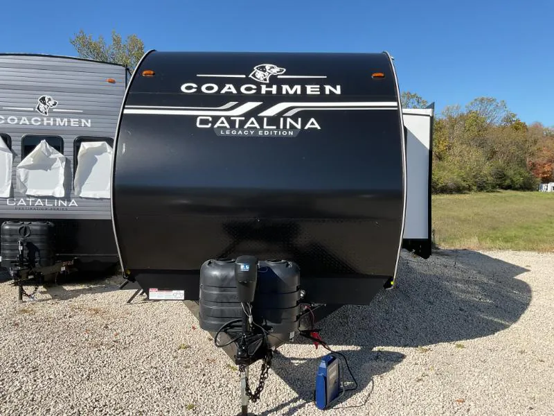 2027 Coachmen Catalina Legacy Edition 333DBDSCK, Photos photo 49