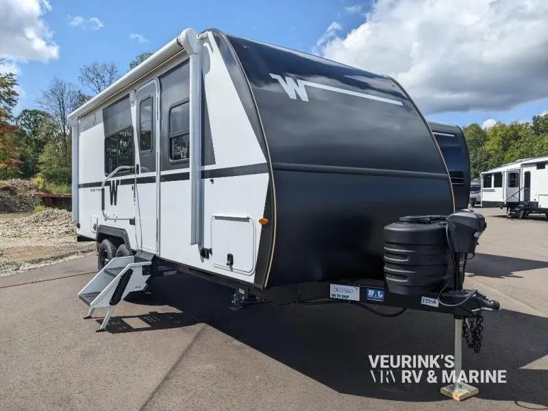 2026 Winnebago Micro Minnie 2108TB - Photo 2
