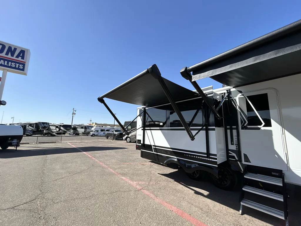 2025 Brinkley Model Z AIR 295, Photos photo 25