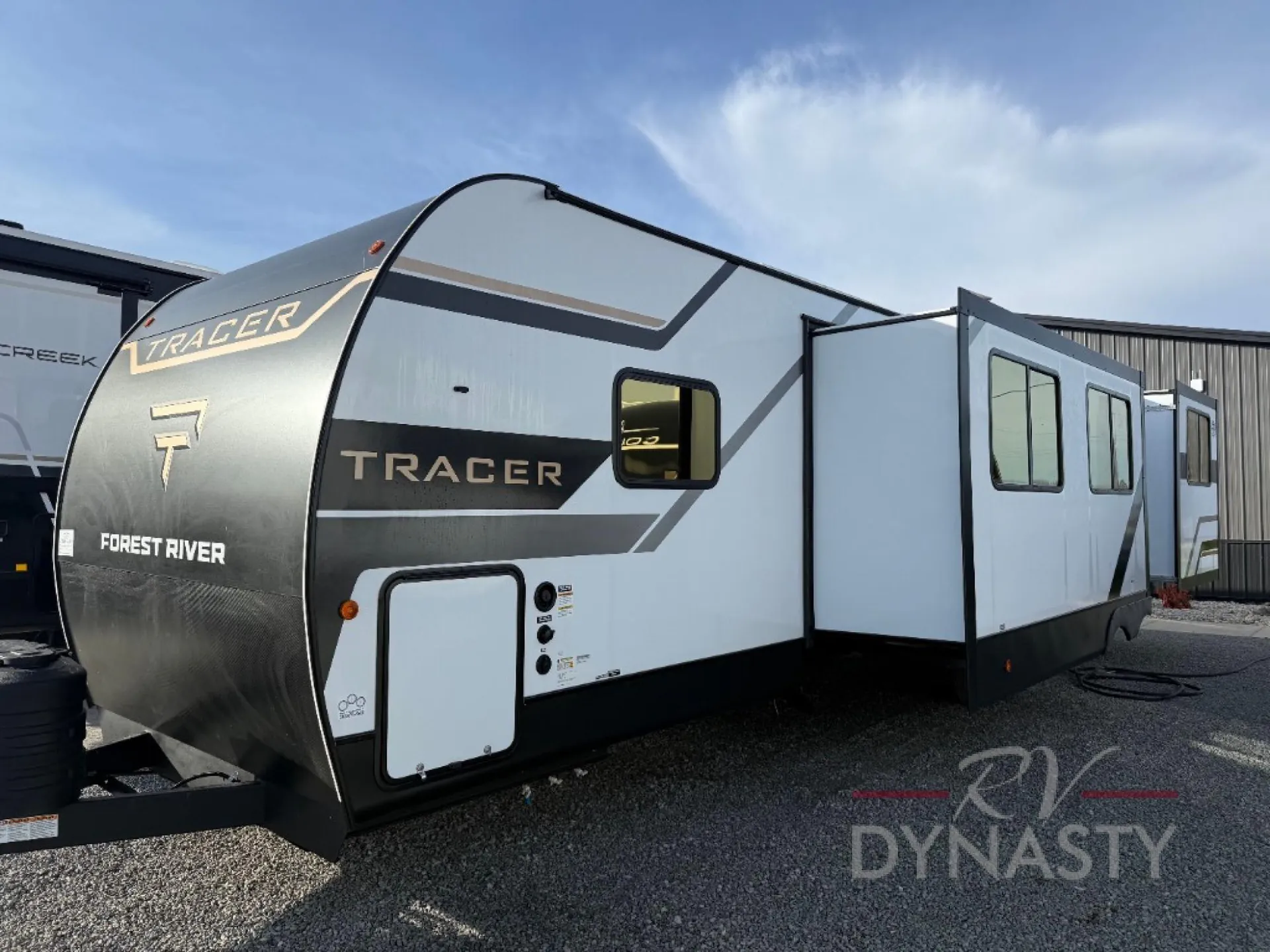 2026 Prime Time Tracer 295DB - Photo 3