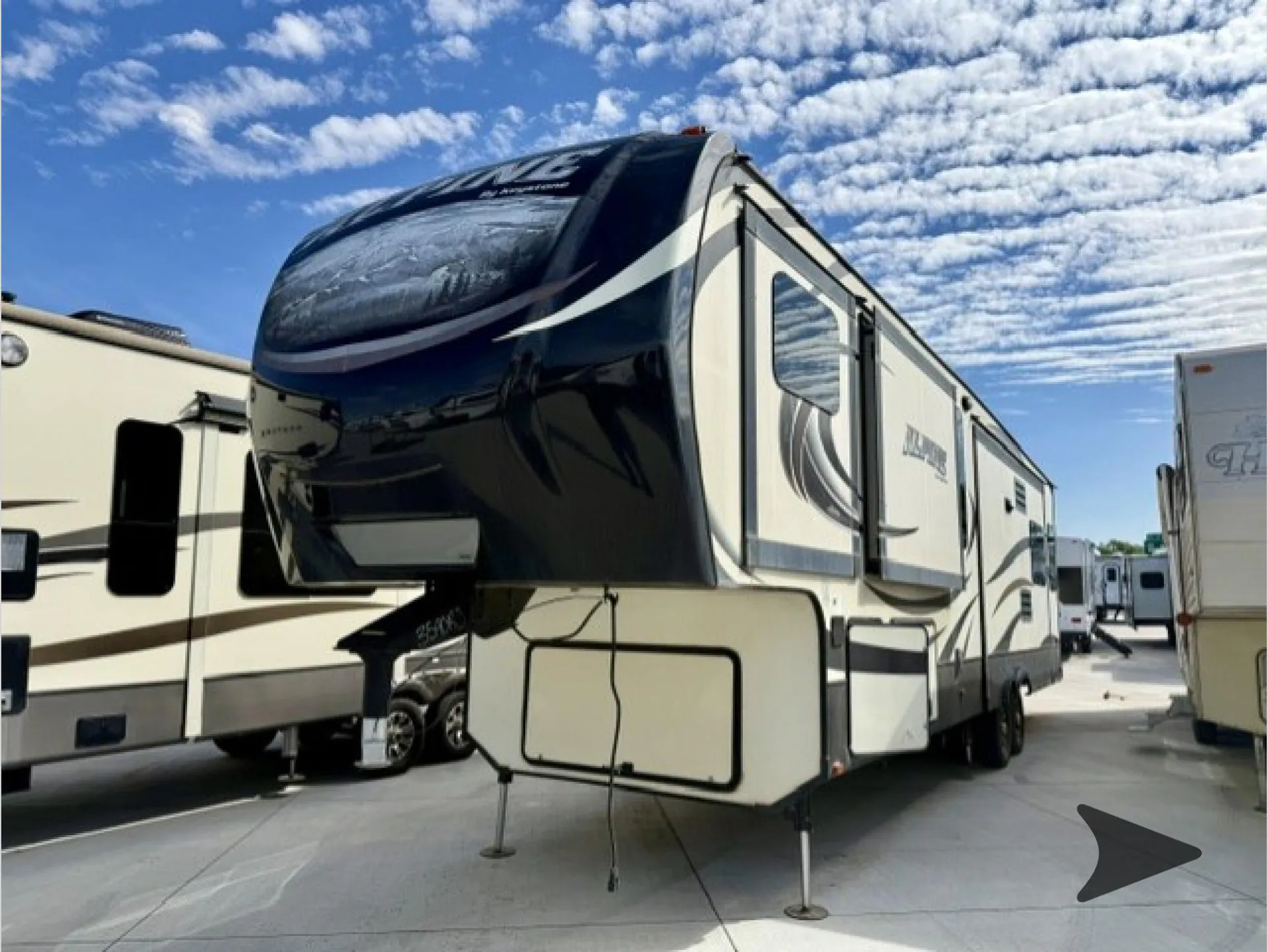 2014 Keystone Alpine 3590RS - Photo 4