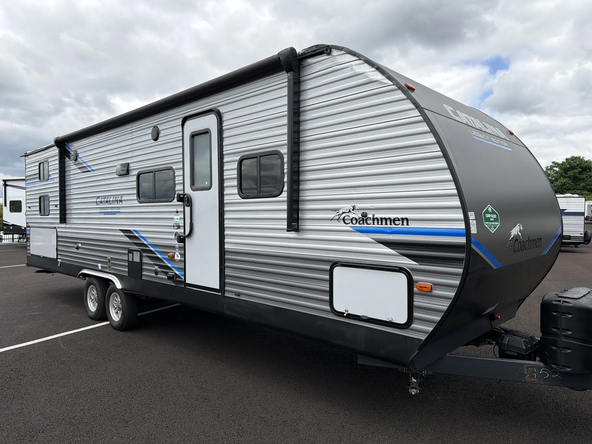 2022 Coachmen Catalina 293QBCK - Photo 3