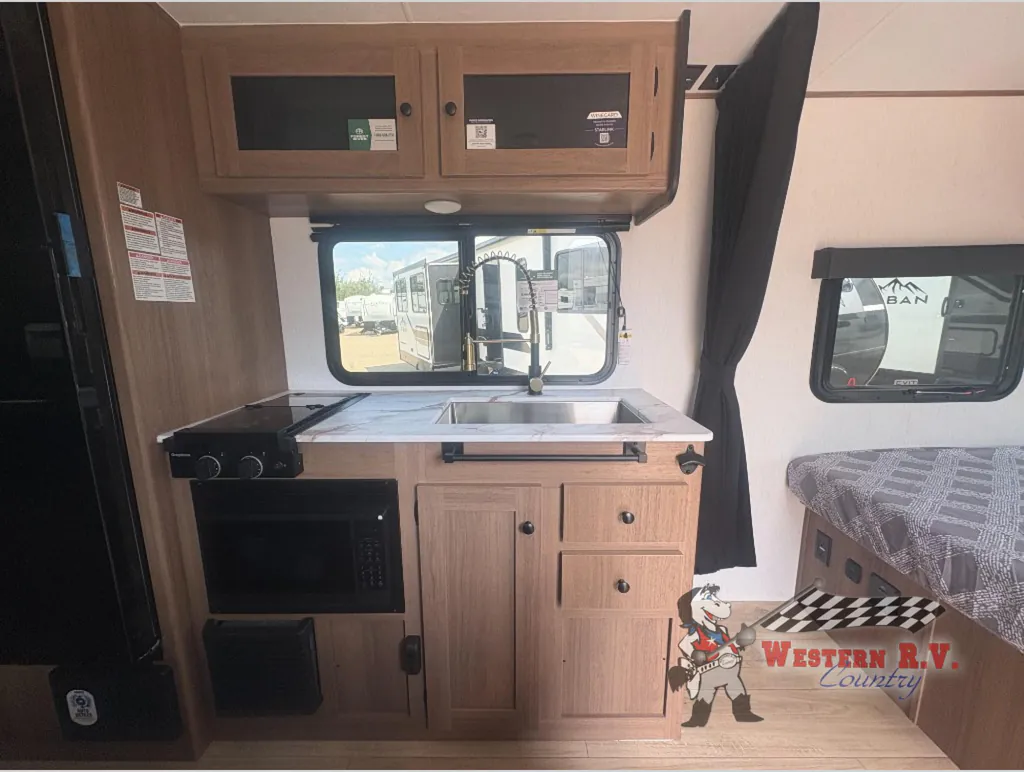 2027 Coachmen Apex Nano 186BH, Photos photo 10