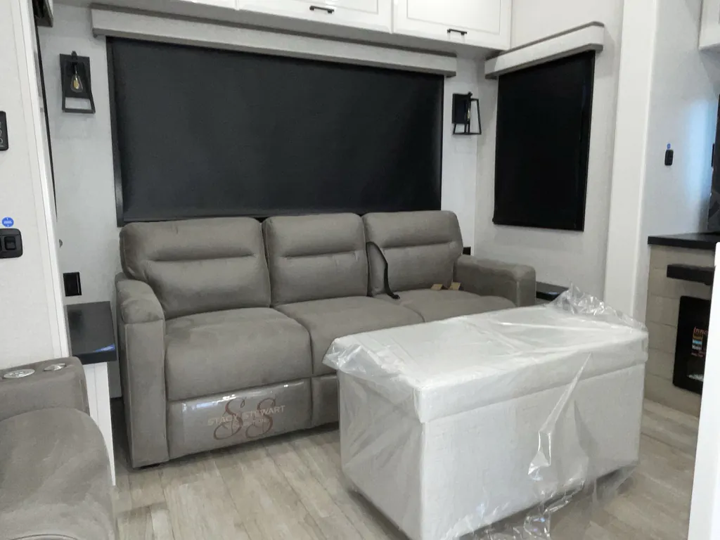 2026 Jayco Pinnacle 36FBTS, Photos photo 9