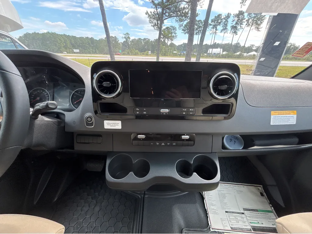 2026 Tiffin Wayfarer 25 XLW, Photos photo 26