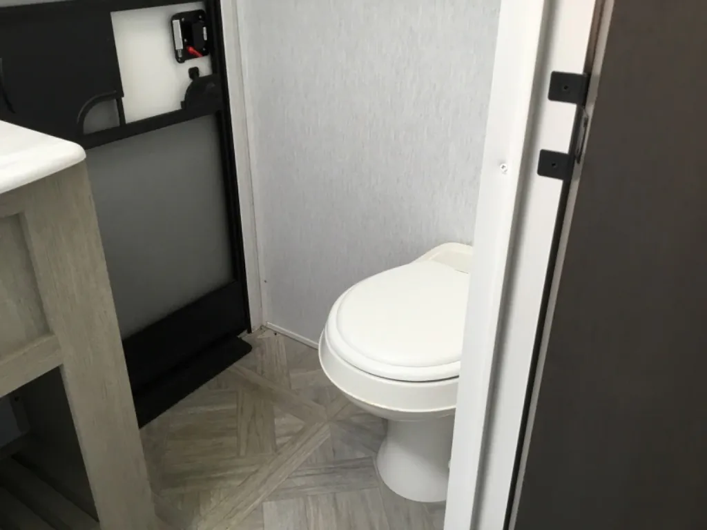 2023 Forest River Wildwood 32BHDS, Photos photo 25