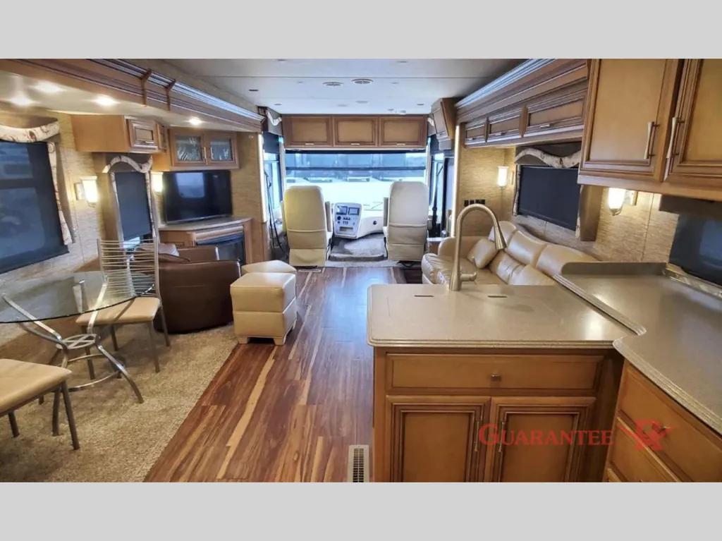 2017 Newmar Canyon Star 3914, Photos photo 11