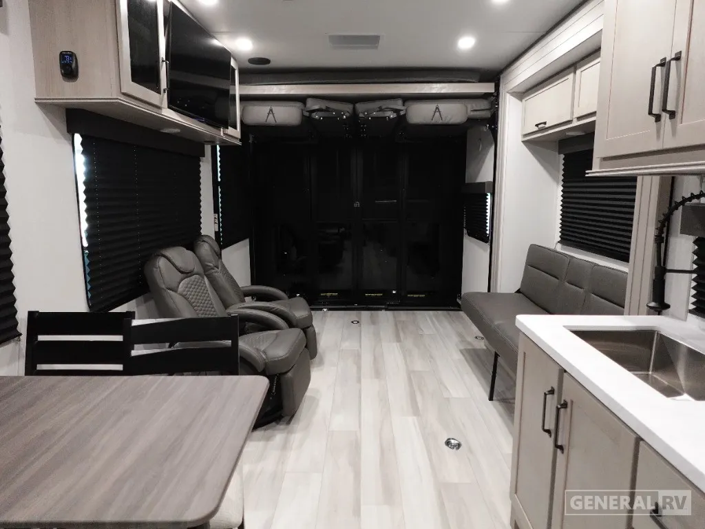 2026 Grand Design Momentum G-Class 30G - Photo 3