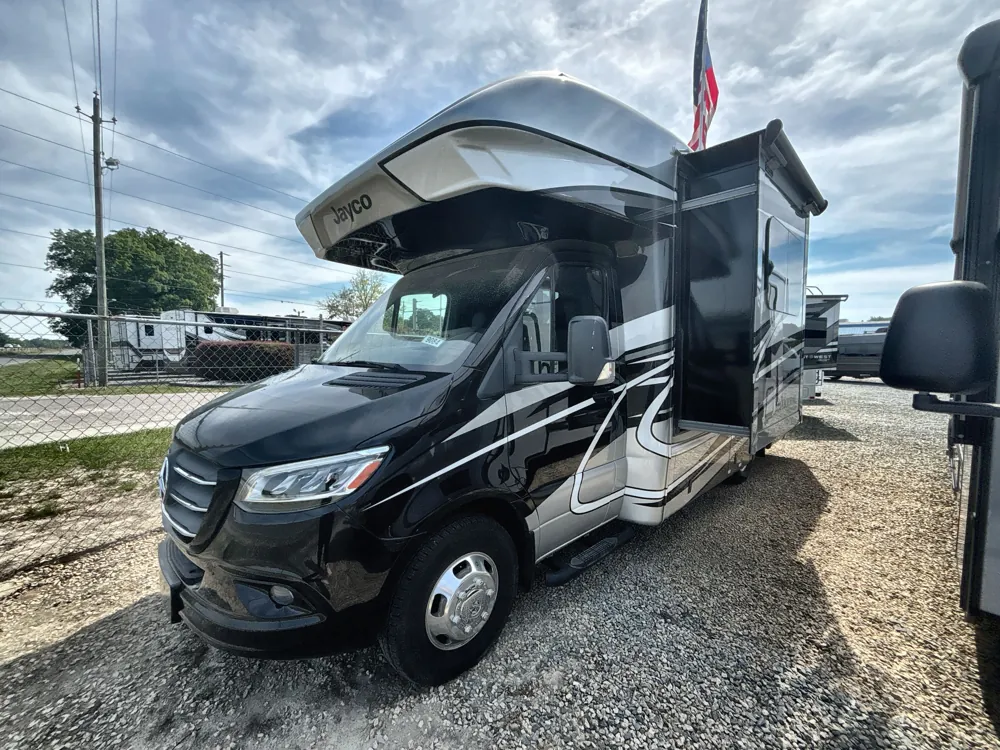2021 Jayco Melbourne Prestige 24TP - Photo 2
