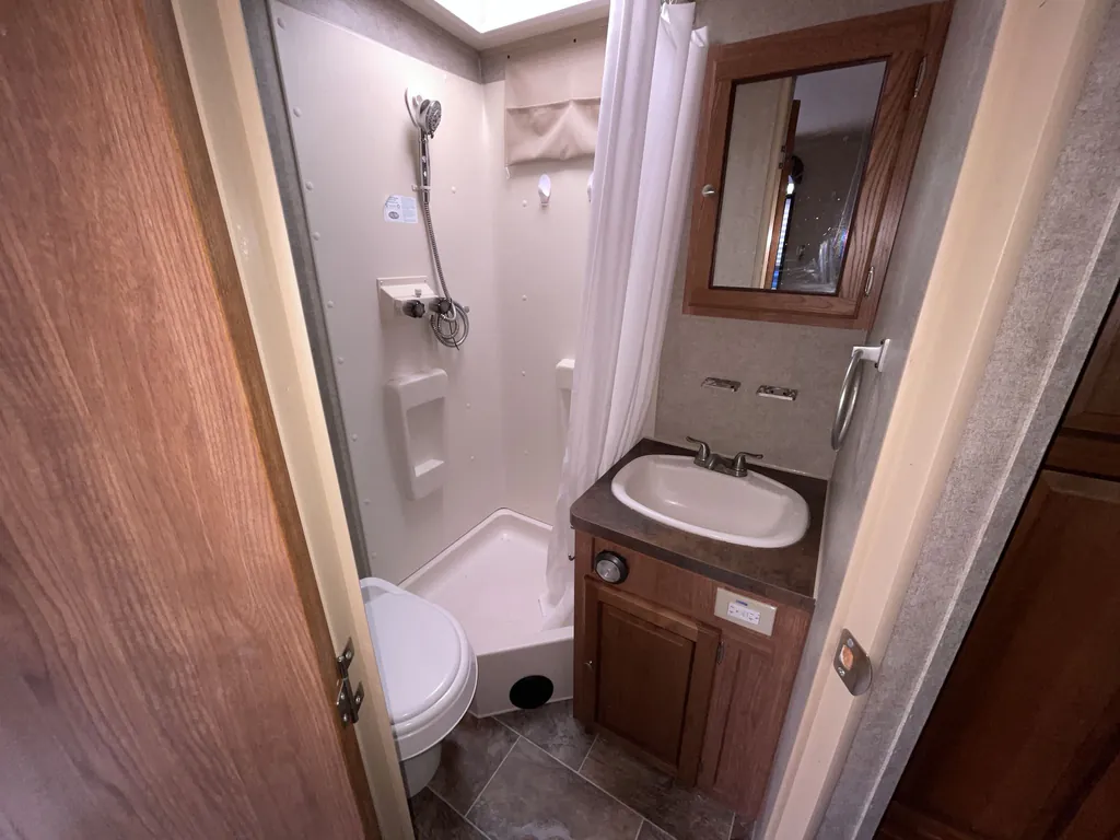 2015 Forest River Rockwood Roo 19L, Photos photo 16
