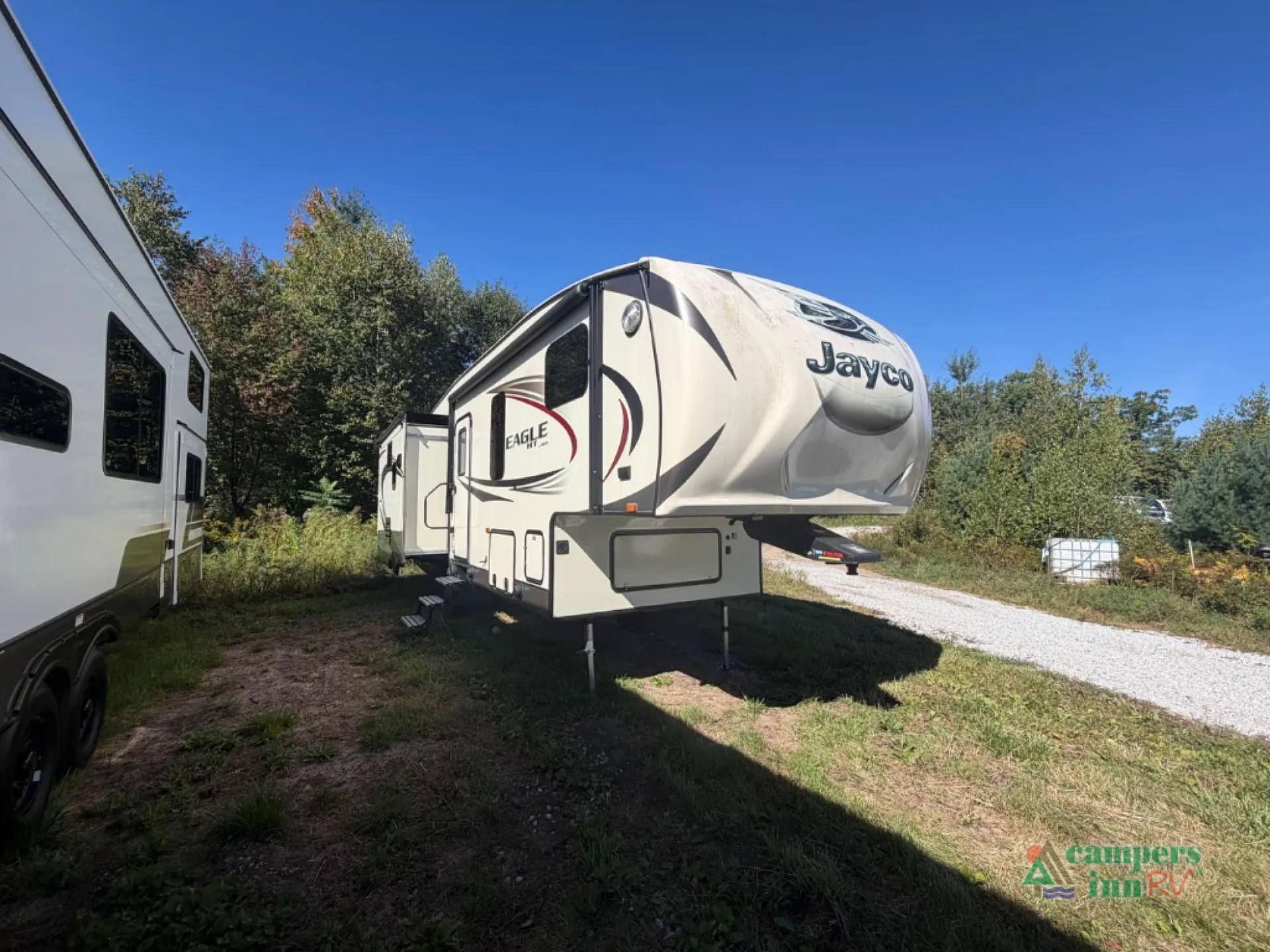 2016 Jayco Eagle 28.5RSTS - Photo 2