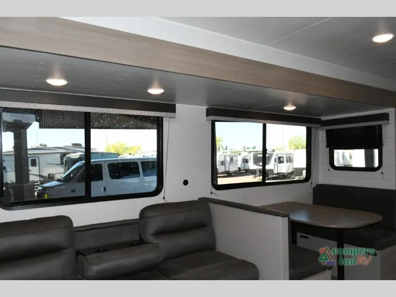 2027 Jayco Jay Flight SLX 262RLSW - Photo 3