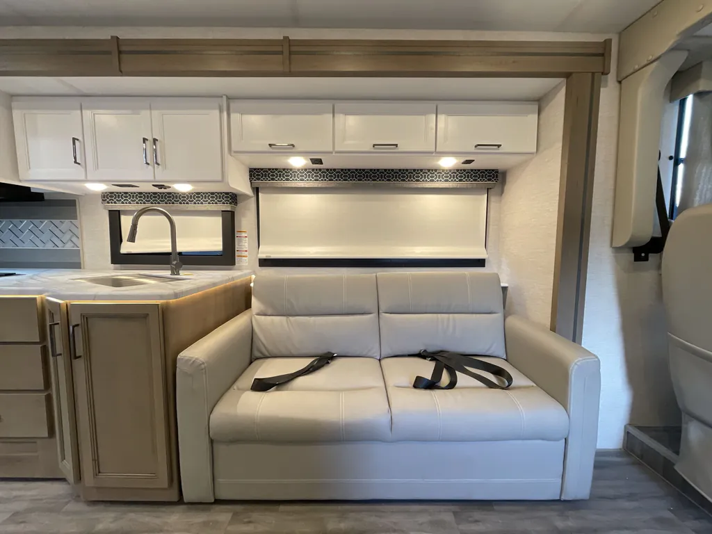 2026 Thor Motor Coach Freedom Traveler A29, Photos photo 8