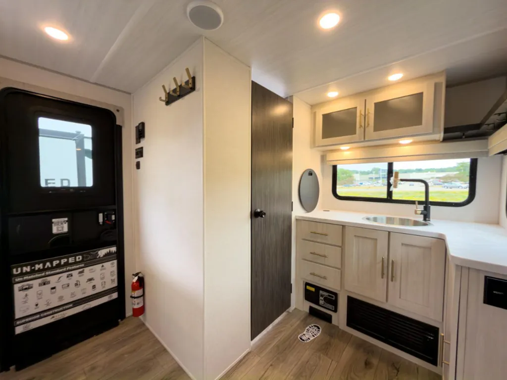 2027 Forest River R-Pod Un-Mapped 23MK, Photos photo 24