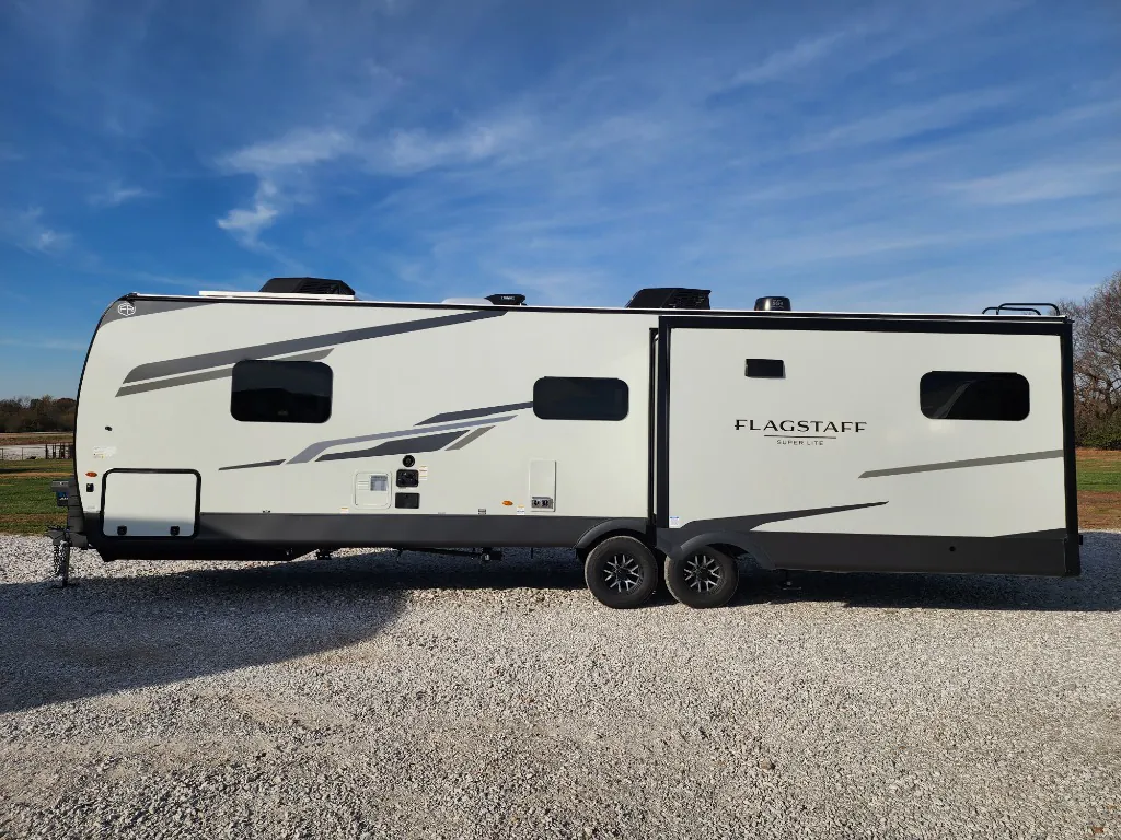 2026 Forest River Flagstaff Super Lite 29SRL - Photo 3