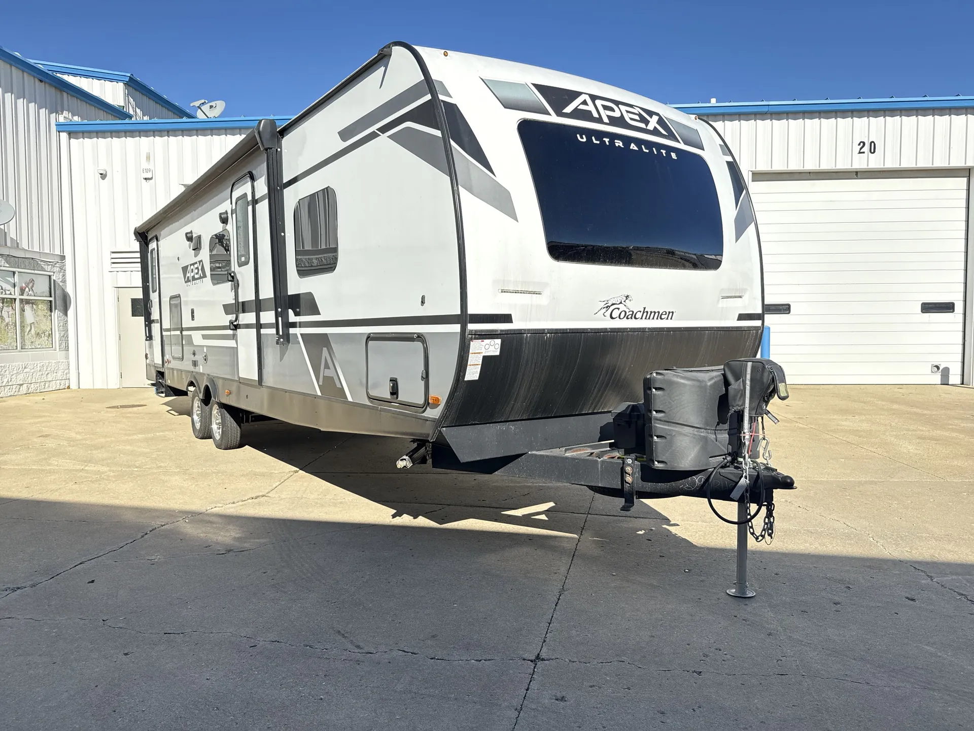 2023 Coachmen Apex Ultra-Lite 290BHS - Photo 2