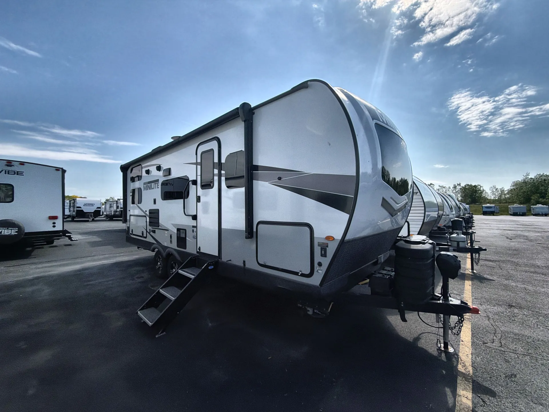2023 Forest River Rockwood Mini Lite 2509S - Photo 2